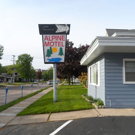 Alpine Motel In Heart Of Wisconsin Dells Downtown. Extérieur photo