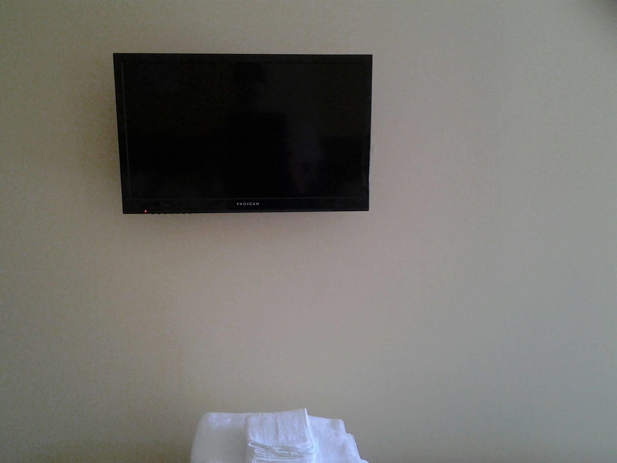 Alpine Motel In Heart Of Wisconsin Dells Downtown. Extérieur photo